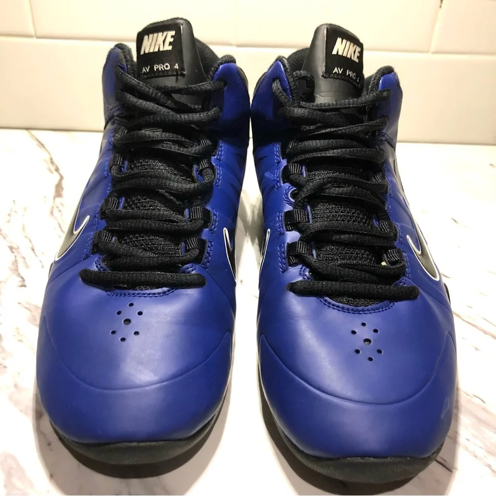 Nike bold royal